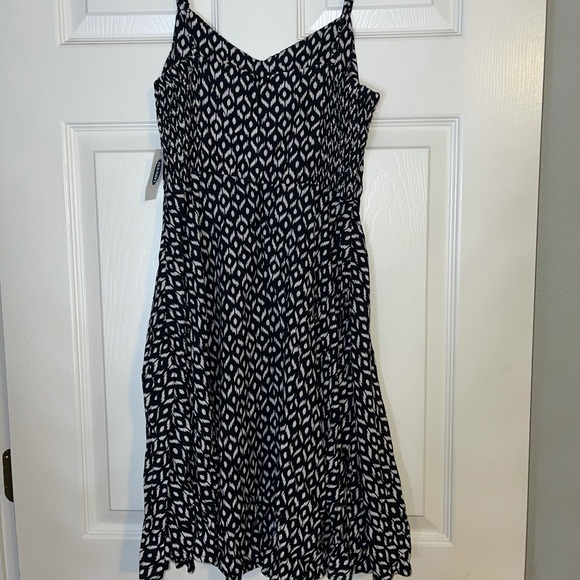 Old Navy Dress - Picture 1 of 2